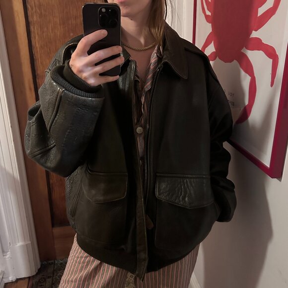 Avirex A-2 Bomber Flight Leather Jacket - Picture 3 of 16